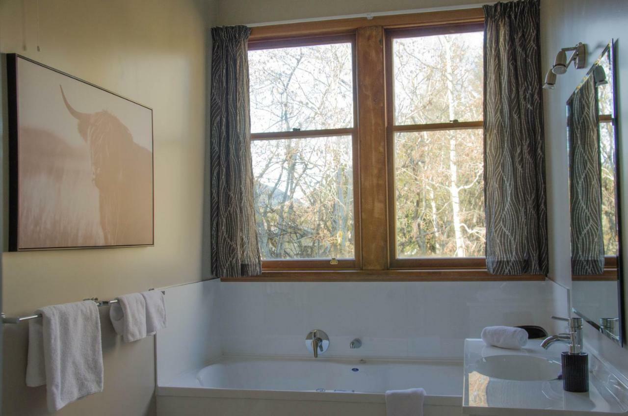 Mataura Lodge Athol ภายนอก รูปภาพ